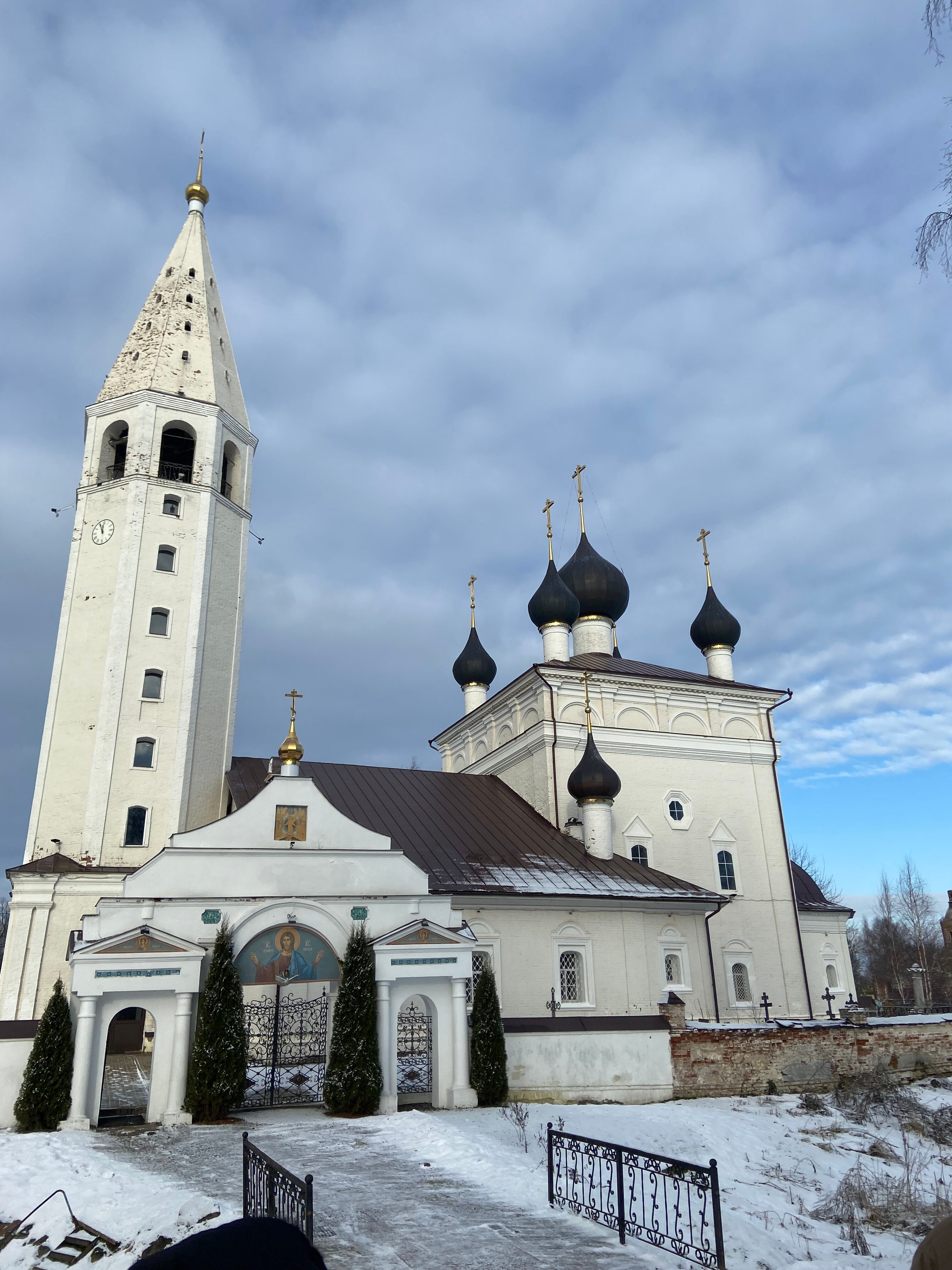 Russkiye Sezony Selo Vyatskoye-官方