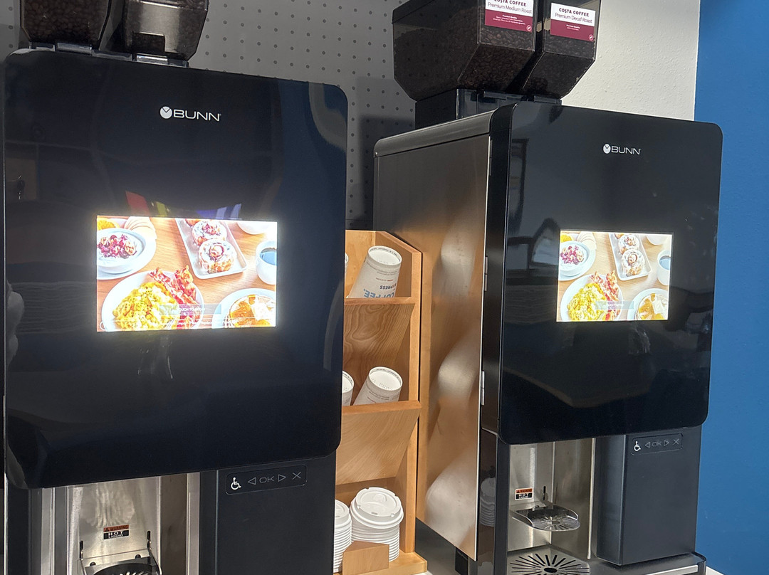 Holiday Inn Express Mccomb By IHG主图