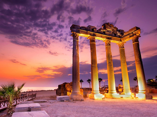 Side Holiday City Guide