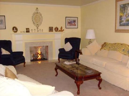 McDowell-Nearing House Bed and Breakfast主图