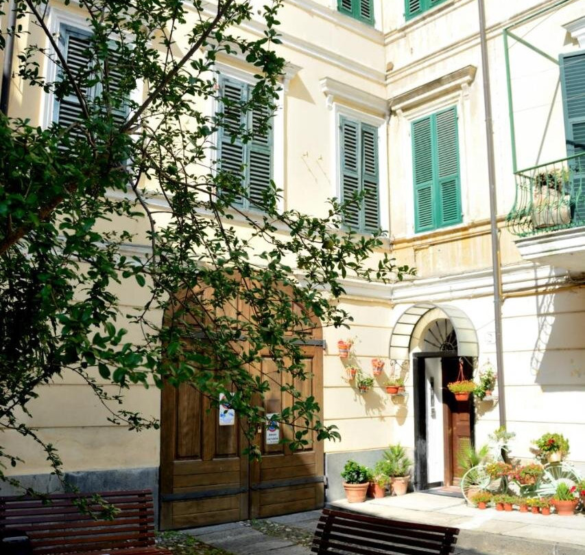 Ciassa Noeva