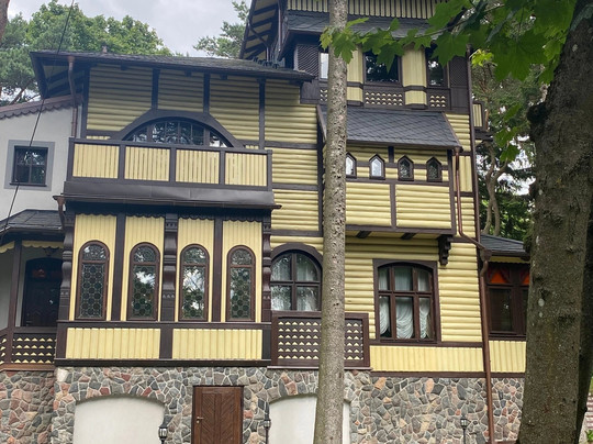 Okhotnichiy Domik-斯韦特洛戈尔斯克必去景点