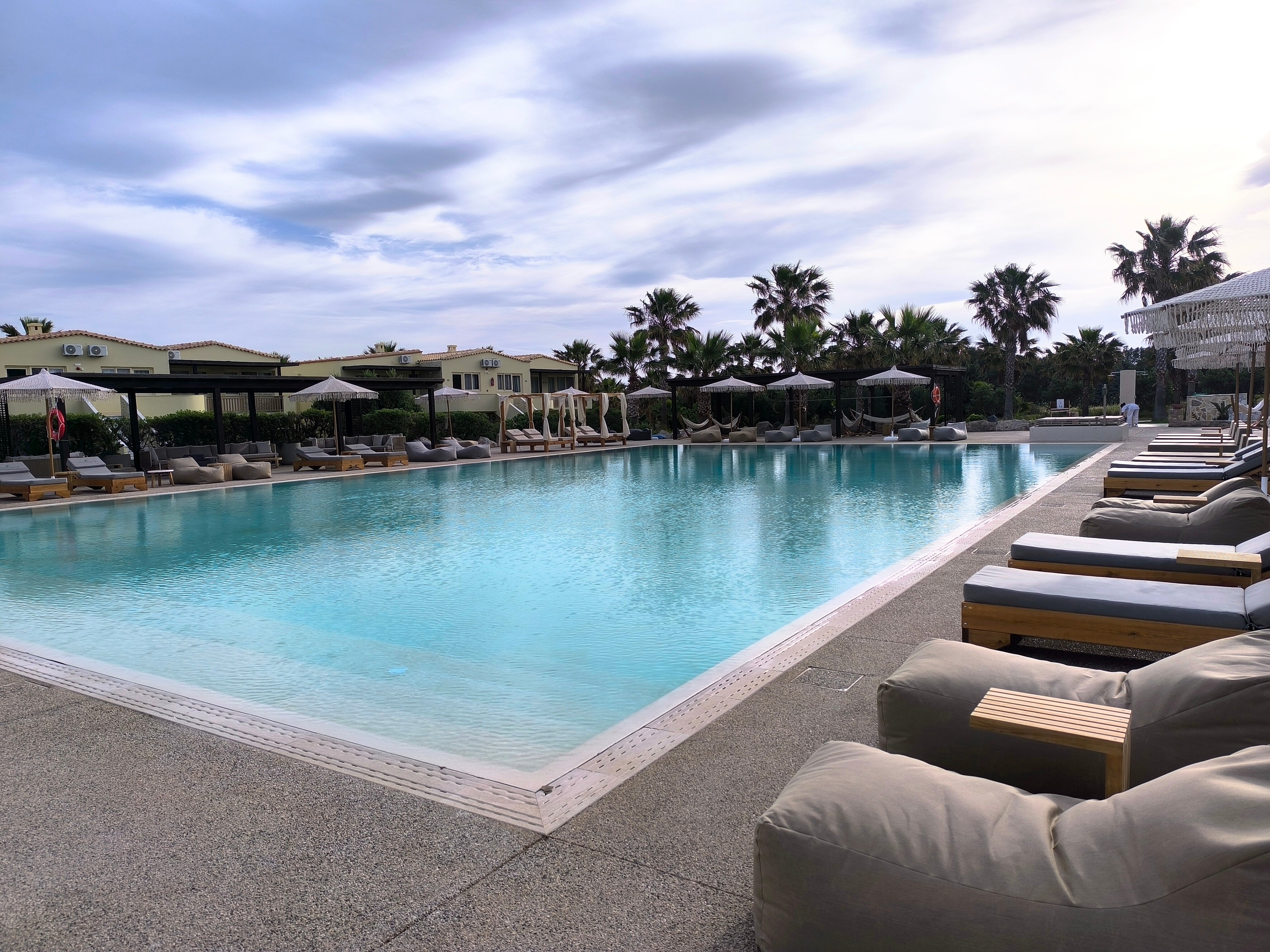 Achilleas Beach Hotel Adults Only-泳池