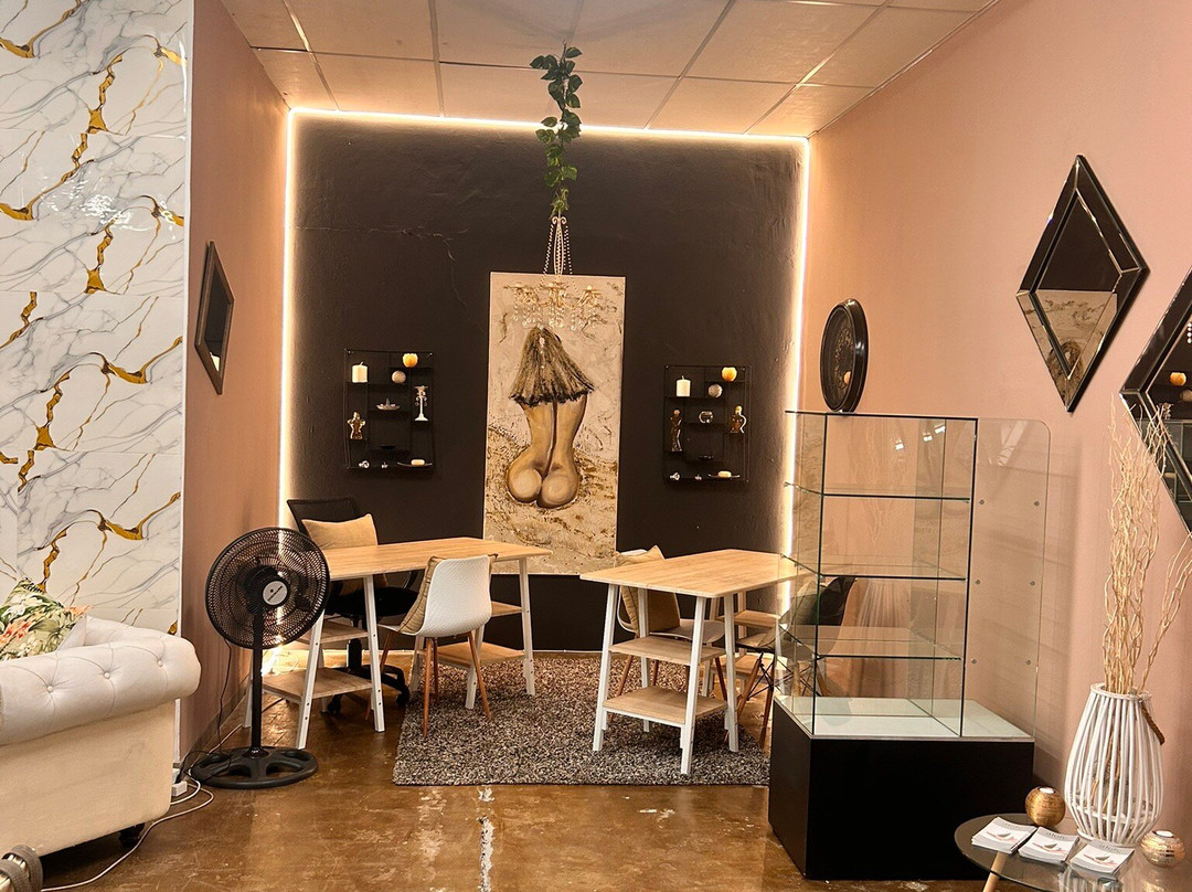 Balance Co Day Spa-莫塞尔贝必去景点