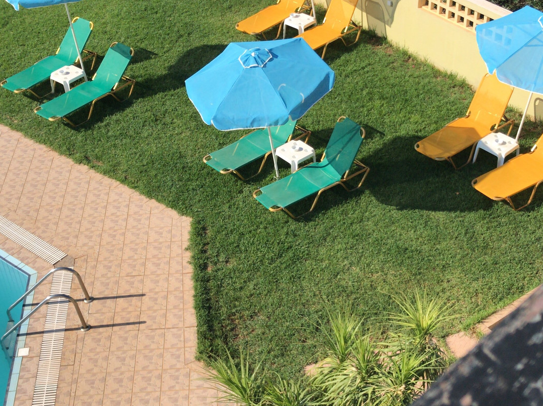 Stelios Apartments主图