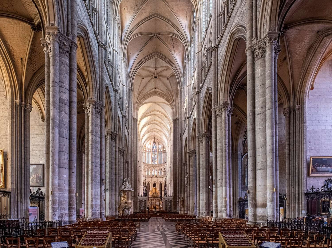 Saint-Sauveur旅游攻略图片