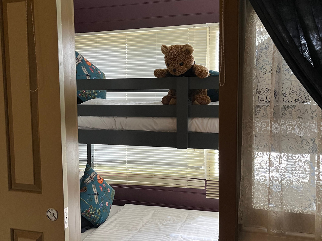 山上之熊旅馆主图