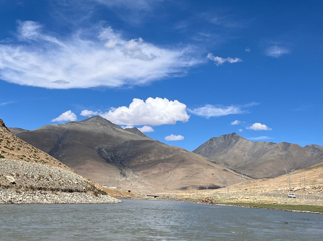 西藏奇迹艺术画廊-拉萨市必去景点