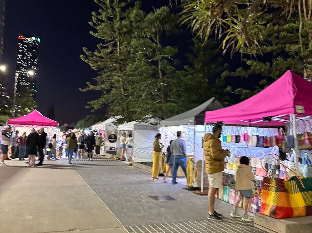 冲浪者天堂海滨集市-冲浪者天堂必去景点