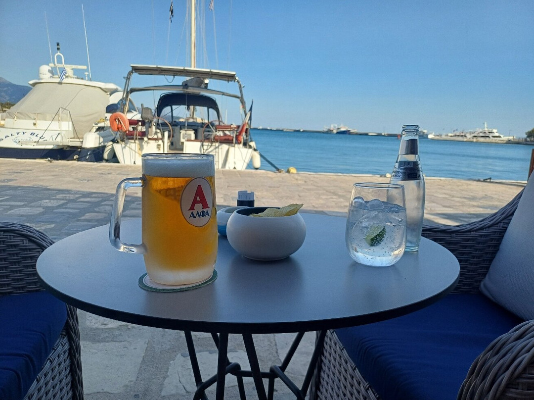 Blue Boat Cocktail Bar-Pythagorion必去景点