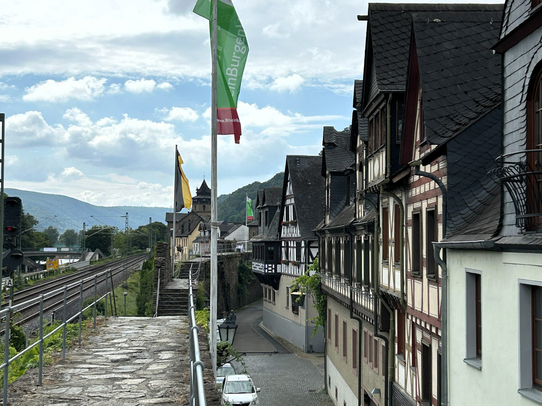 Begehbare Stadtmauer-上韦瑟尔必去景点