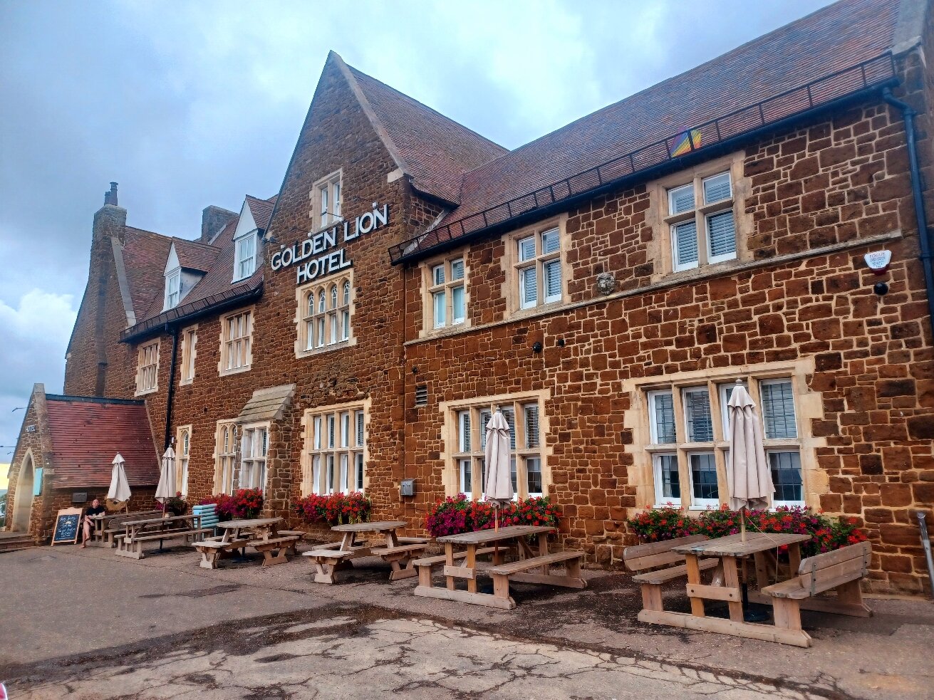 The Golden Lion Hotel-官方