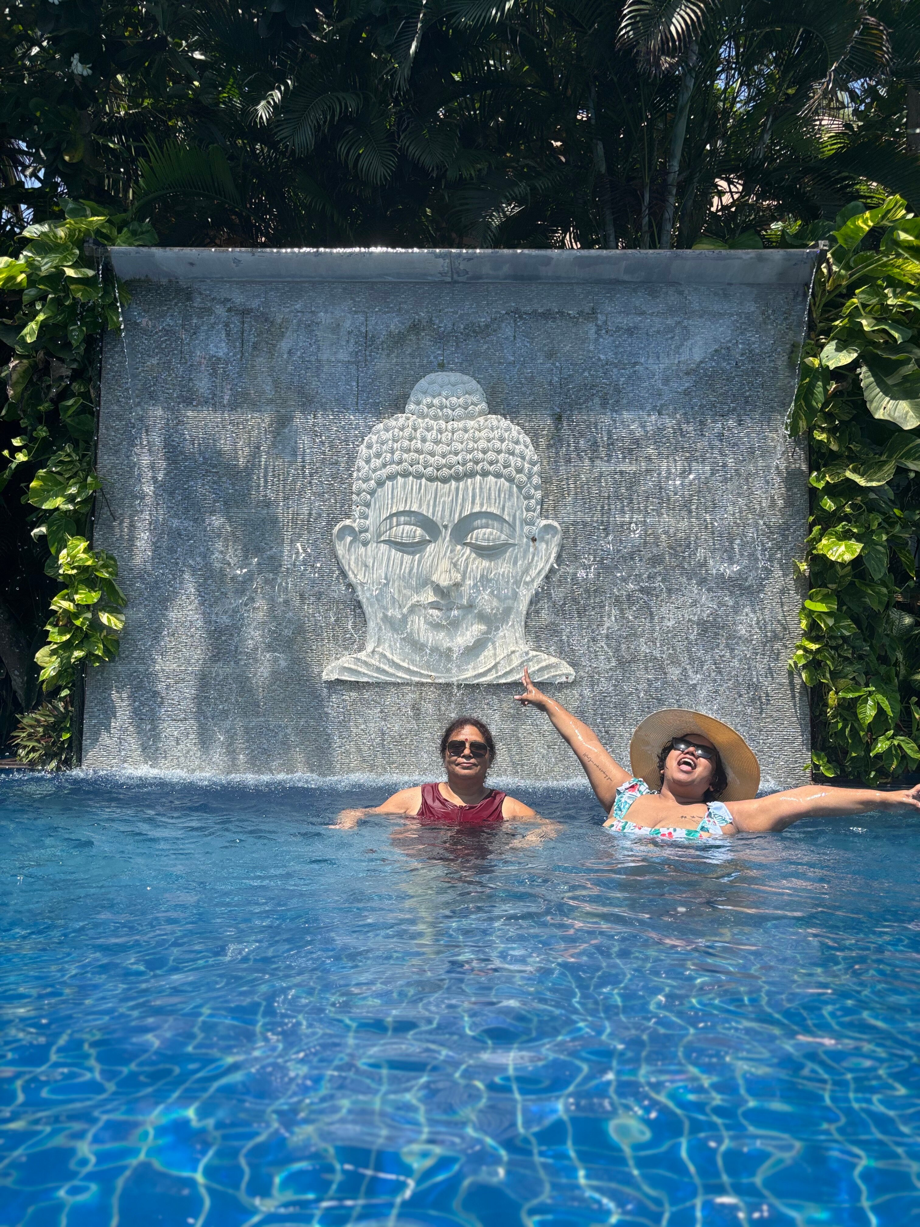 Mayfair Hotels & Resorts-官方