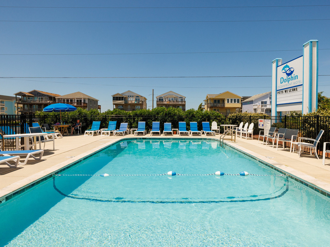 Dolphin Oceanfront Motel主图