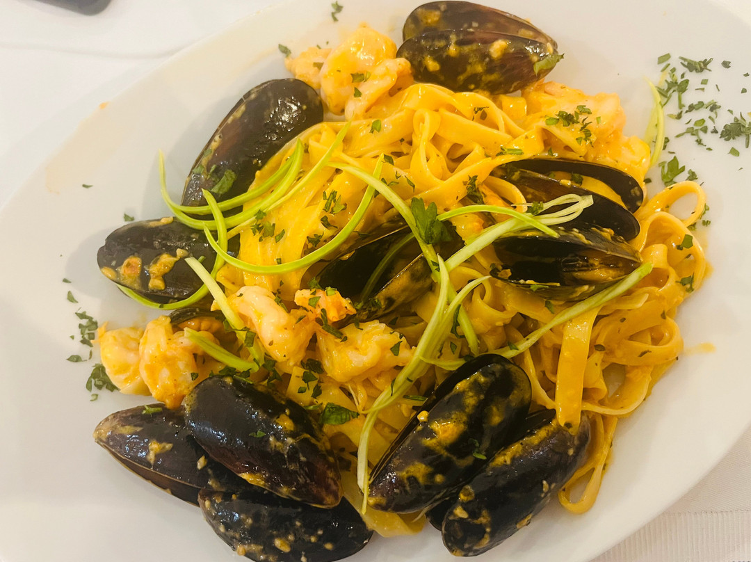 Meriem Greek & Mediterranean Cuisine