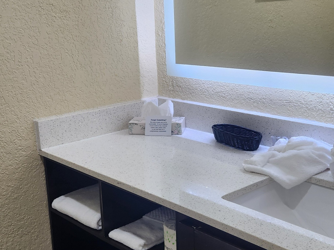 MainStay Suites Greenville Airport主图