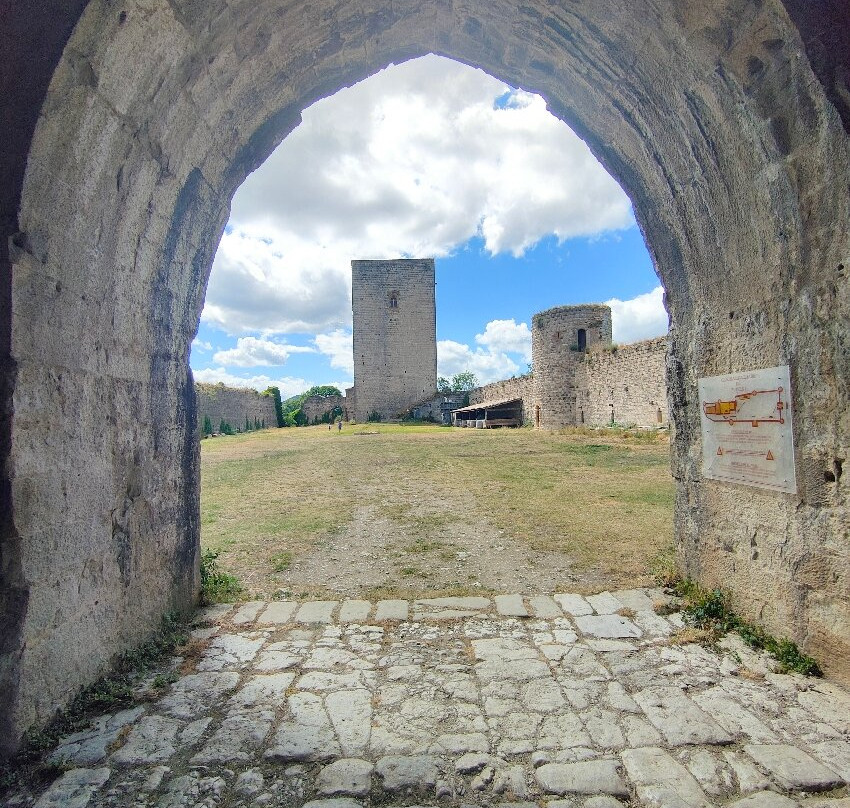 Château de Puivert-Puivert必去景点