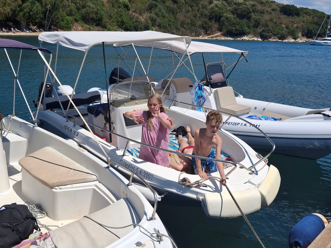 Fontas Boats Boat Rental-Nissaki必去景点