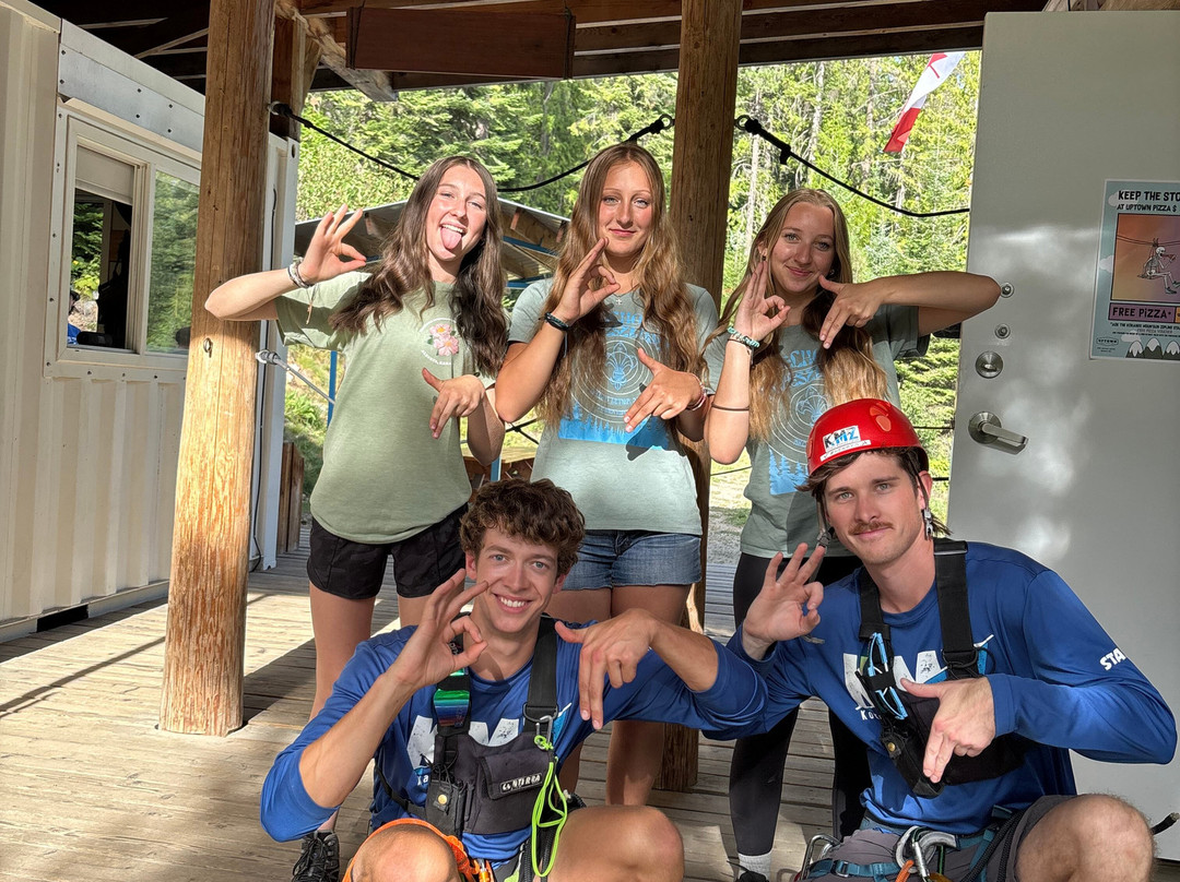 Kokanee Mountain Zipline-Nelson必去景点