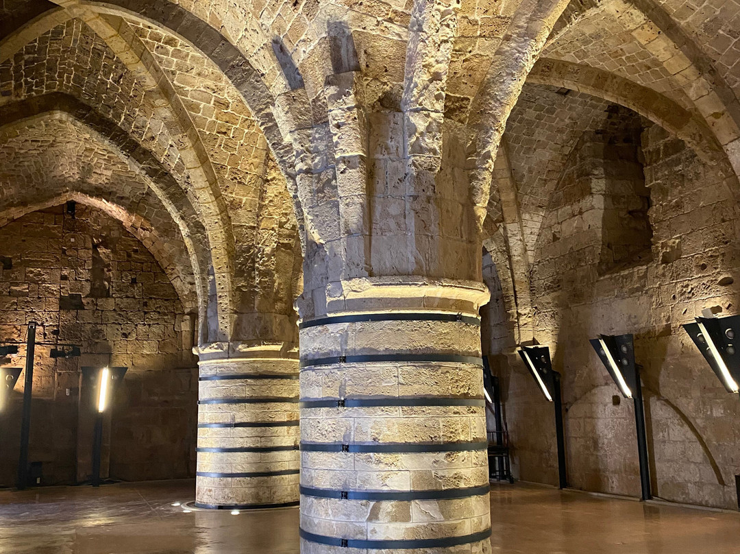 Knights' Halls-阿克必去景点