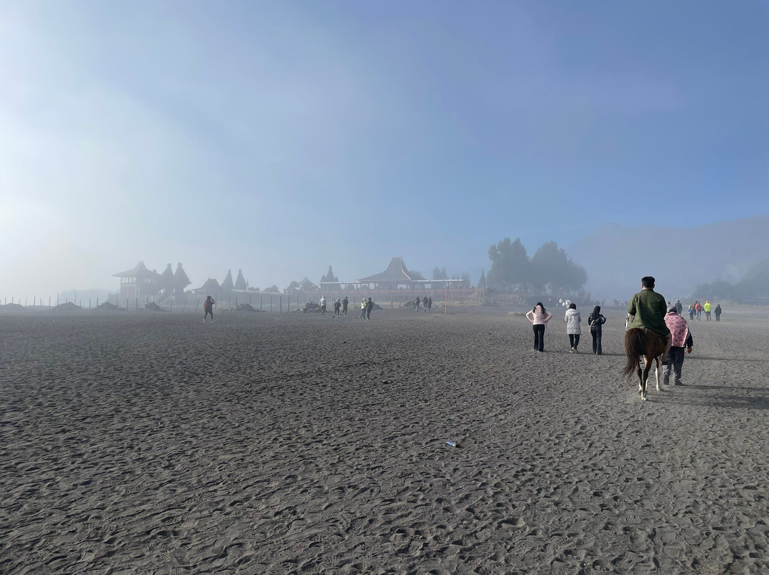 The Private Tour Indonesia-泗水必去景点