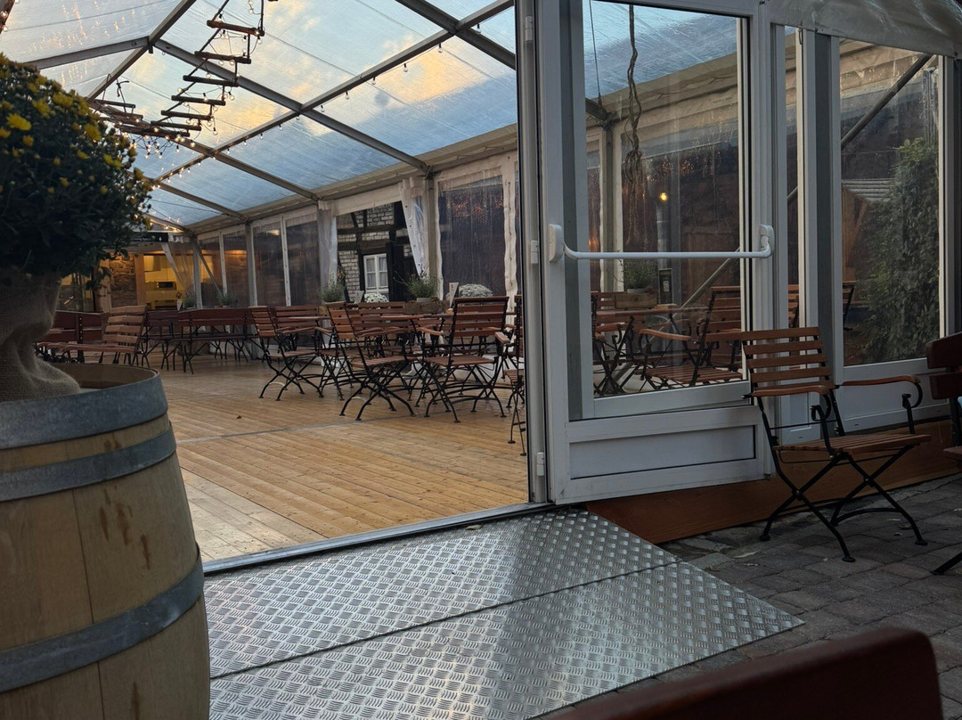 Café & Konditorei „tausendschon“