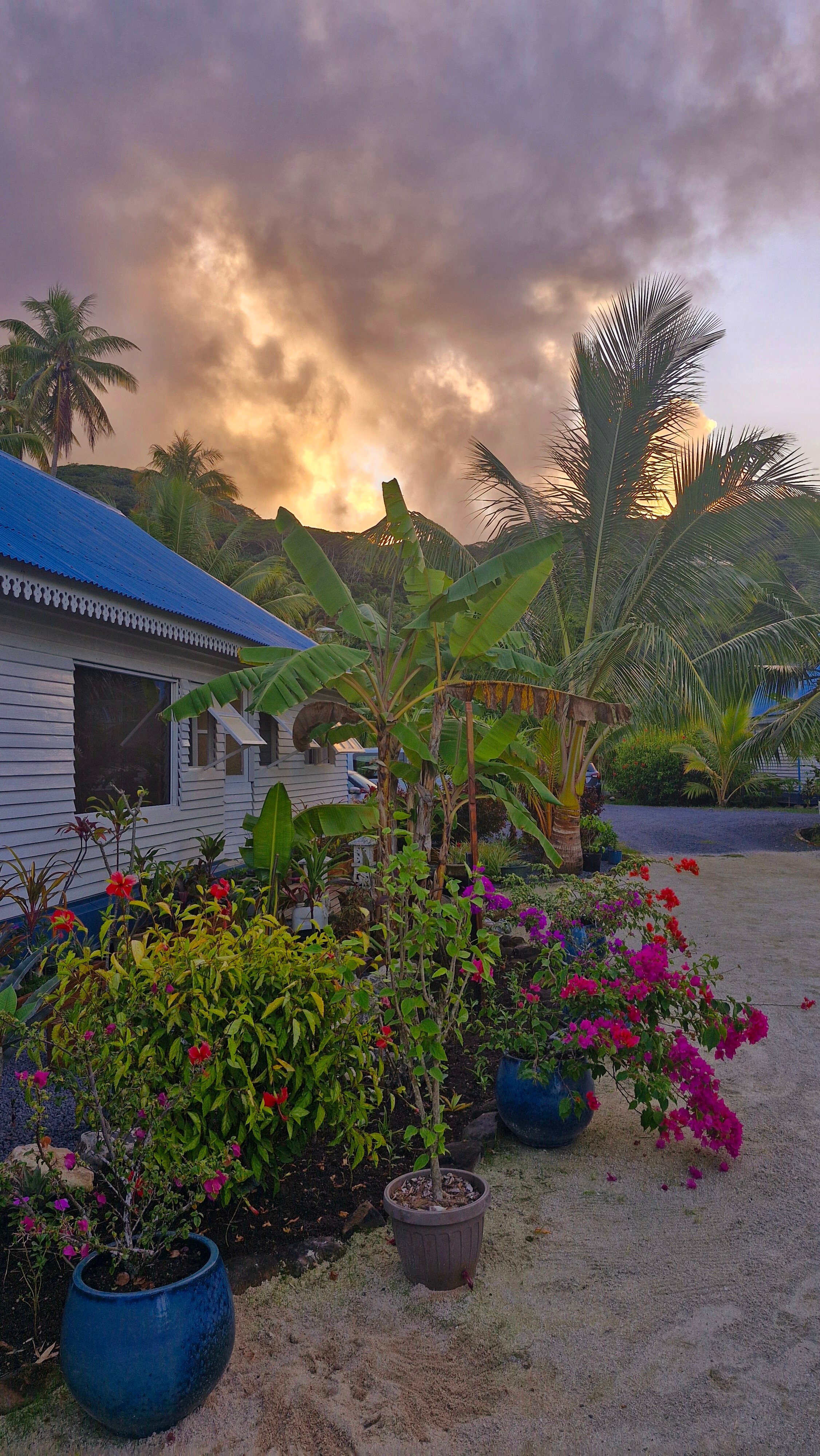 Opoa Beach Hotel-浴室