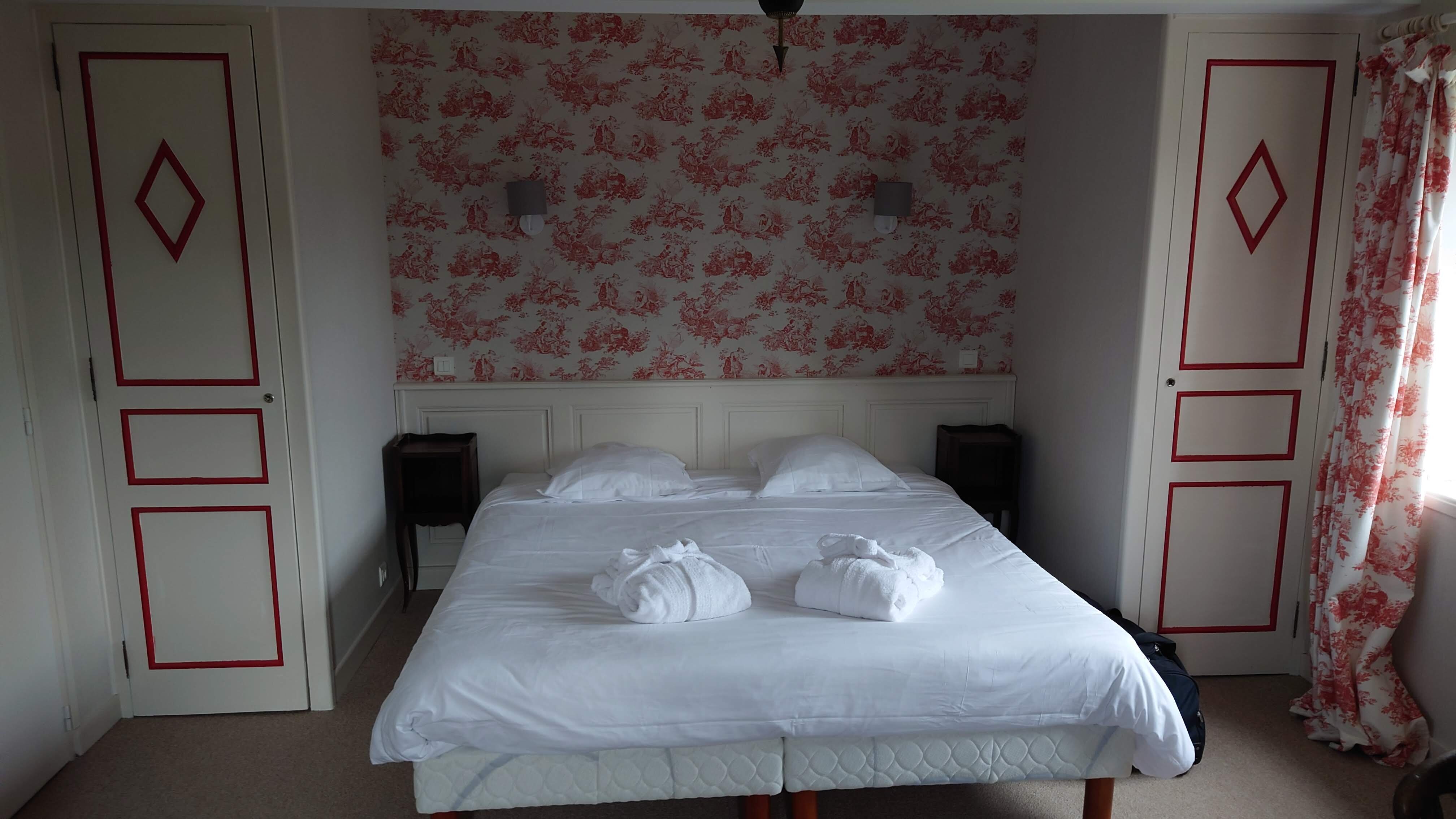 马努杜斯唐酒店-客卧