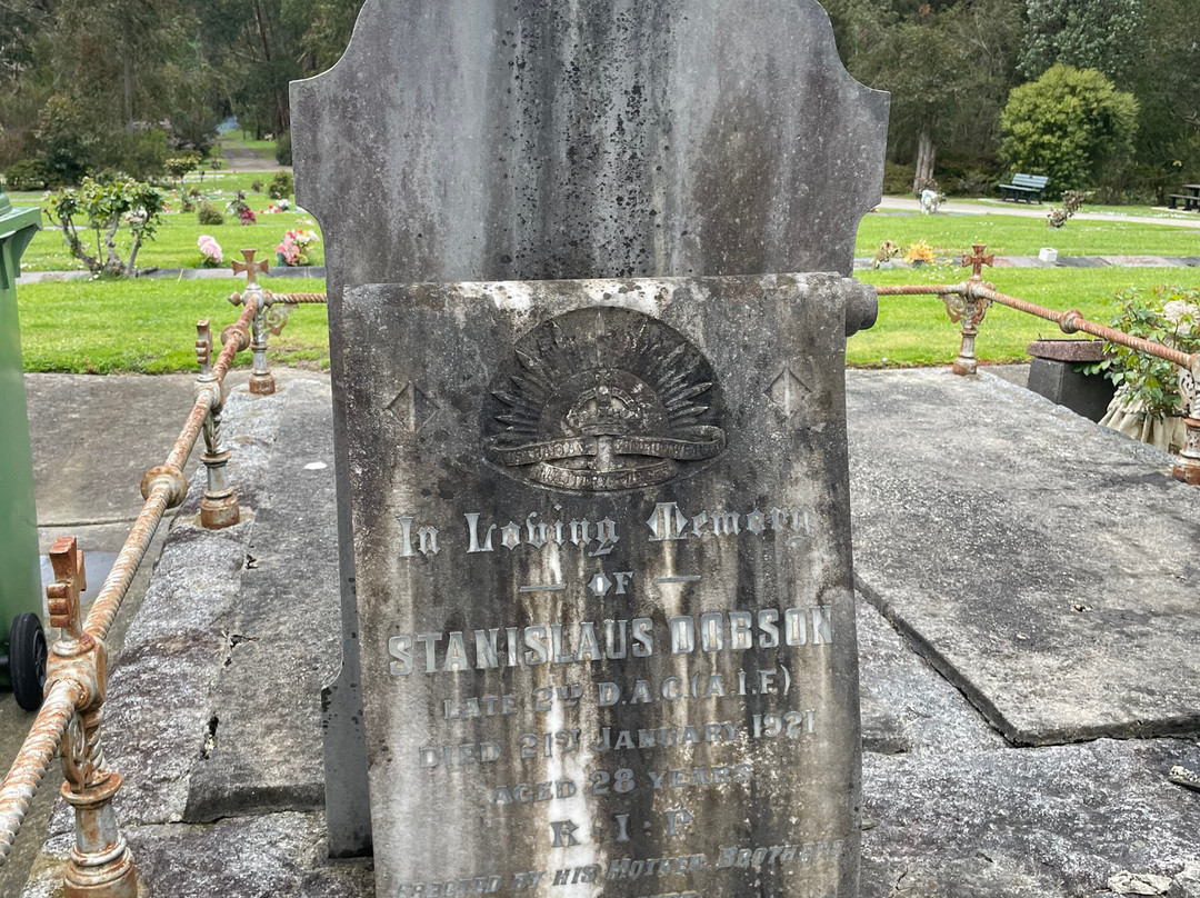 Meeniyan Cemetery-Meeniyan必去景点