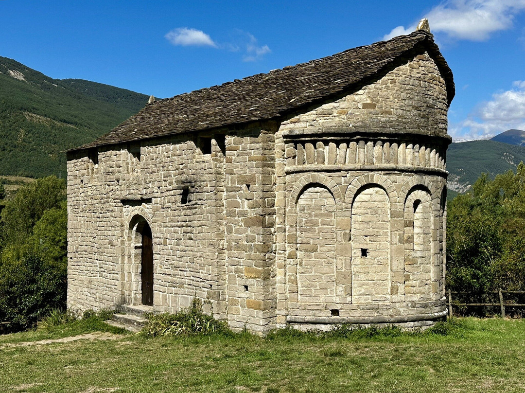 Iglesia de San Juan de Busa-Larrede必去景点