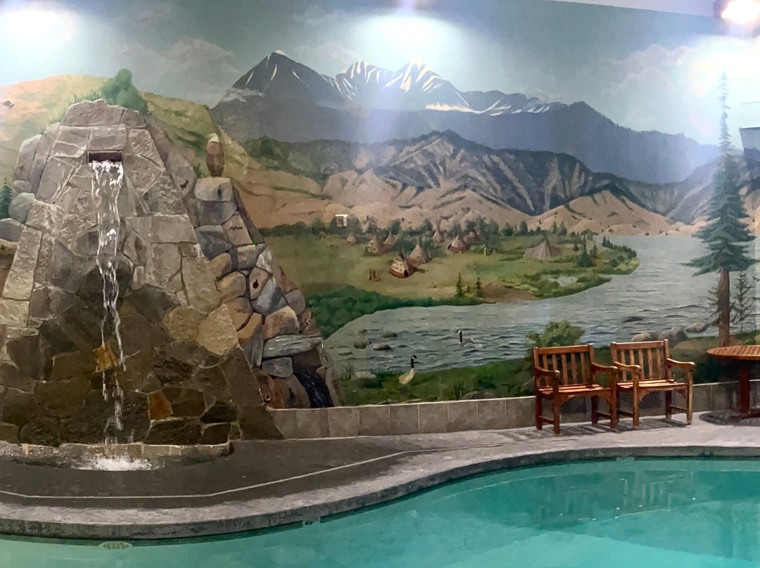 Lakeside Lodge and Suites主图