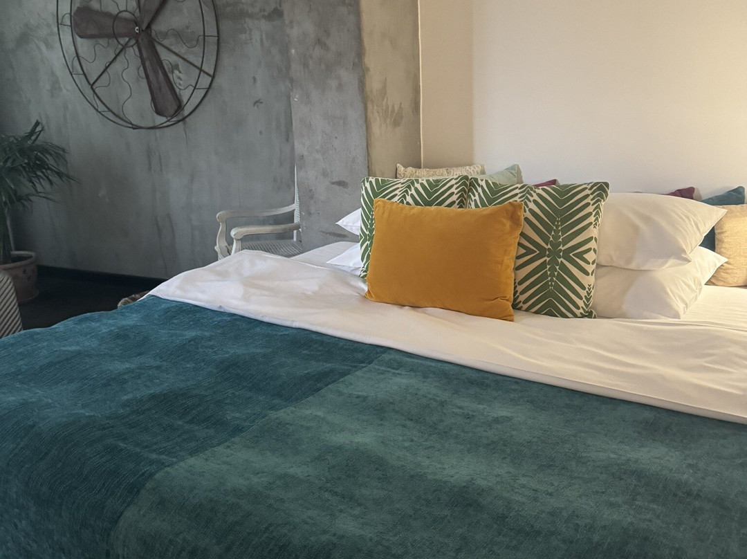 索雷城精品酒店主图