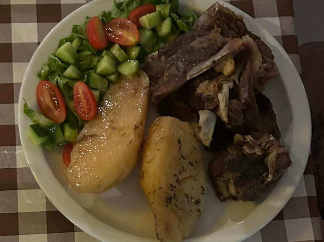 Η ΤΑΒΕΡΝΑ ΤΗΣ ΧΑΡΑΣ-Mesa Chorio必去景点