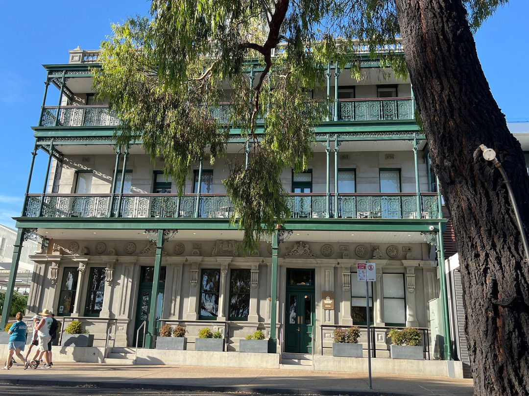 Grand Hotel Portarlington主图