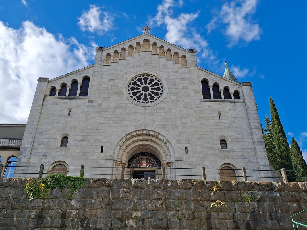 Crkva Navjestenja-欧帕提亚必去景点