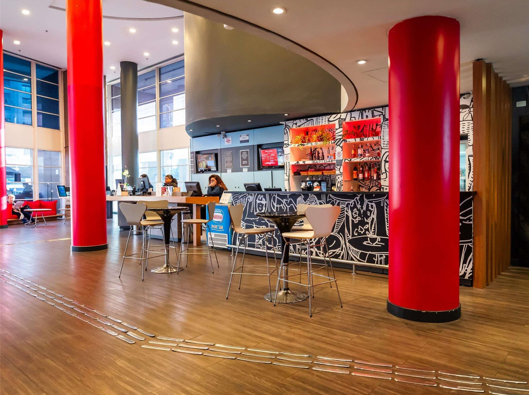 宜必思坎皮纳斯酒店