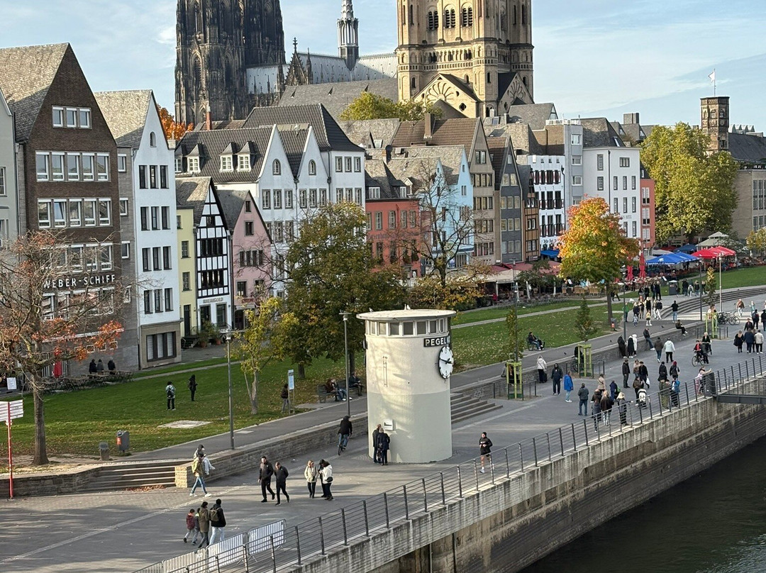 Heinzelmaennchenbrunnen-科隆必去景点