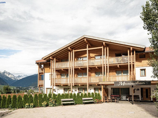Valdaora di Sotto酒店住宿-Residence Maximilian