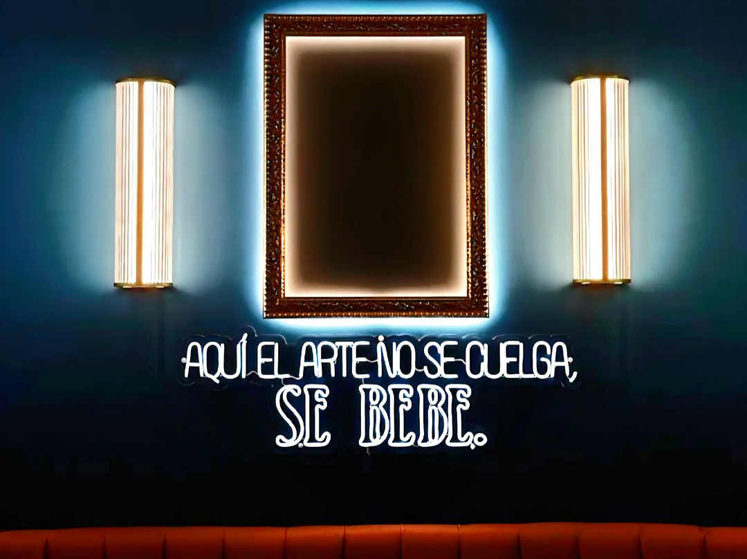 YOCONDA NO ESTÁ Cocktail Bar