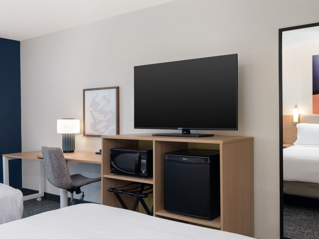 萨默维尔江山旅馆及套房主图