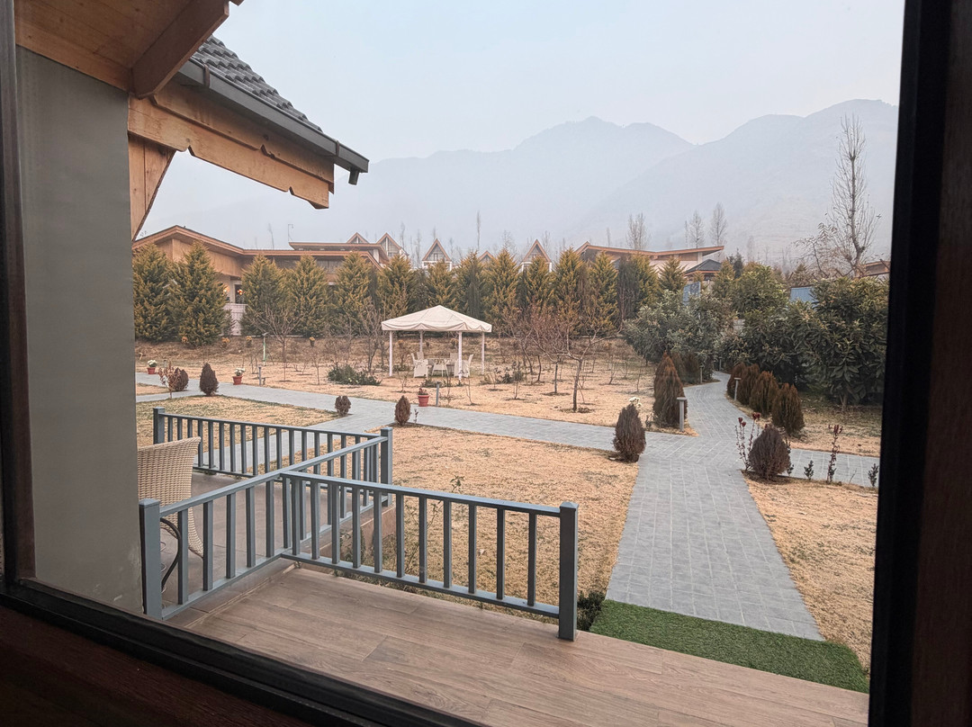 Rah Bagh By The Orchard主图