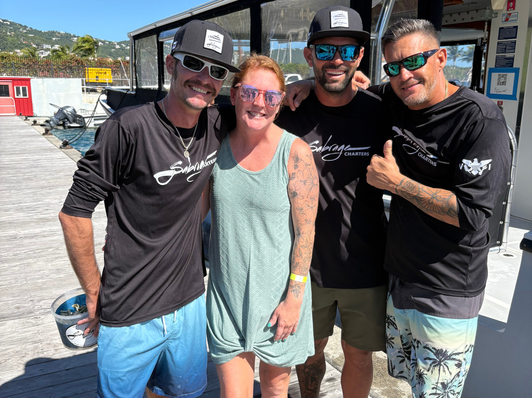 Sabrage Charters-圣 托马斯必去景点