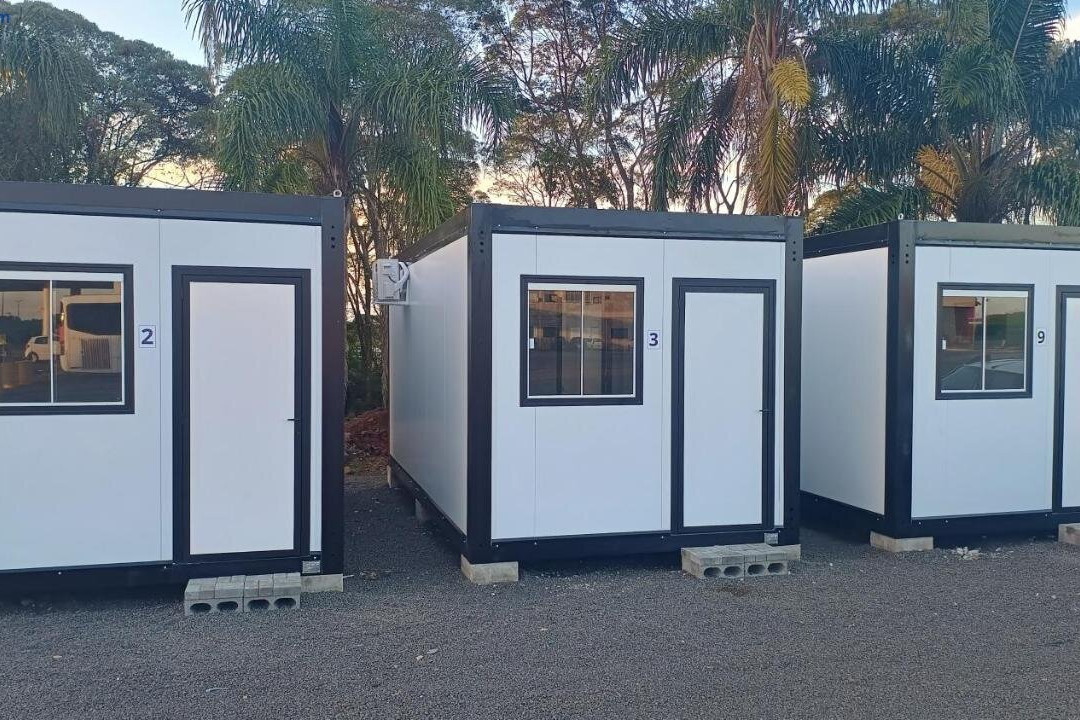 Hotel In Box - Parada Benedita