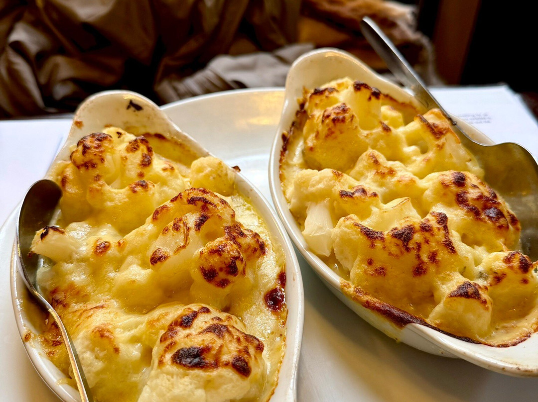 Milstead旅游景点-Park Tavern