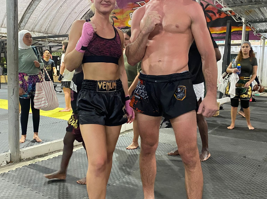 REVOLUTION GYM PHUKET-呈塔累必去景点