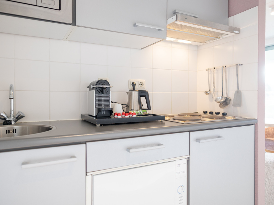 Strandhotel Buren Aan Zee主图