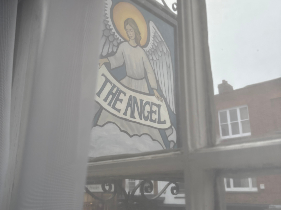 天使邮政大楼&莱弗利酒店主图