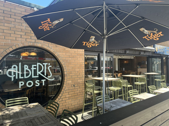Albert's Post Bar and Eatery