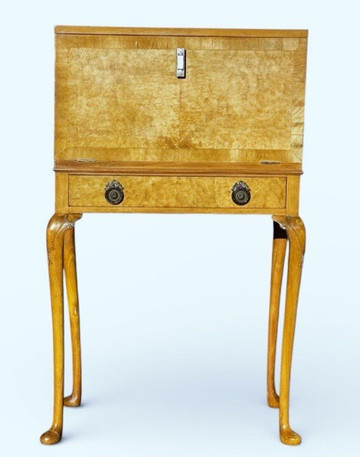 Antiques & Chic-哈洛必去景点