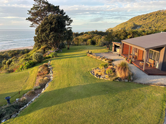 Breakers Boutique Accommodation主图